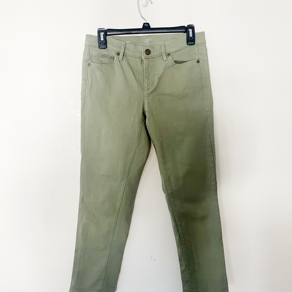 LOFT Green Modern Cuffed Crop Skinny Pant